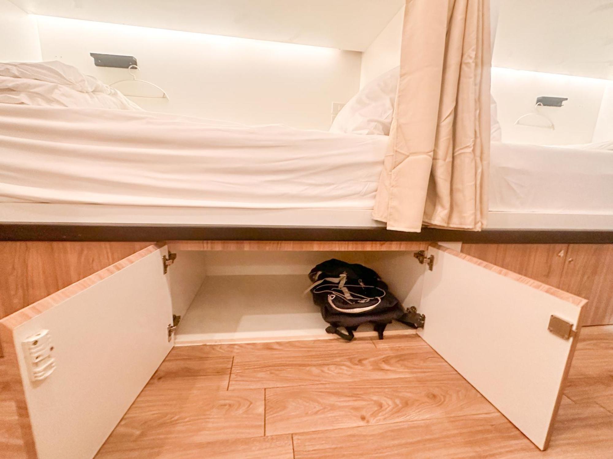 Bangkok Neighborhood Hostel Екстериор снимка